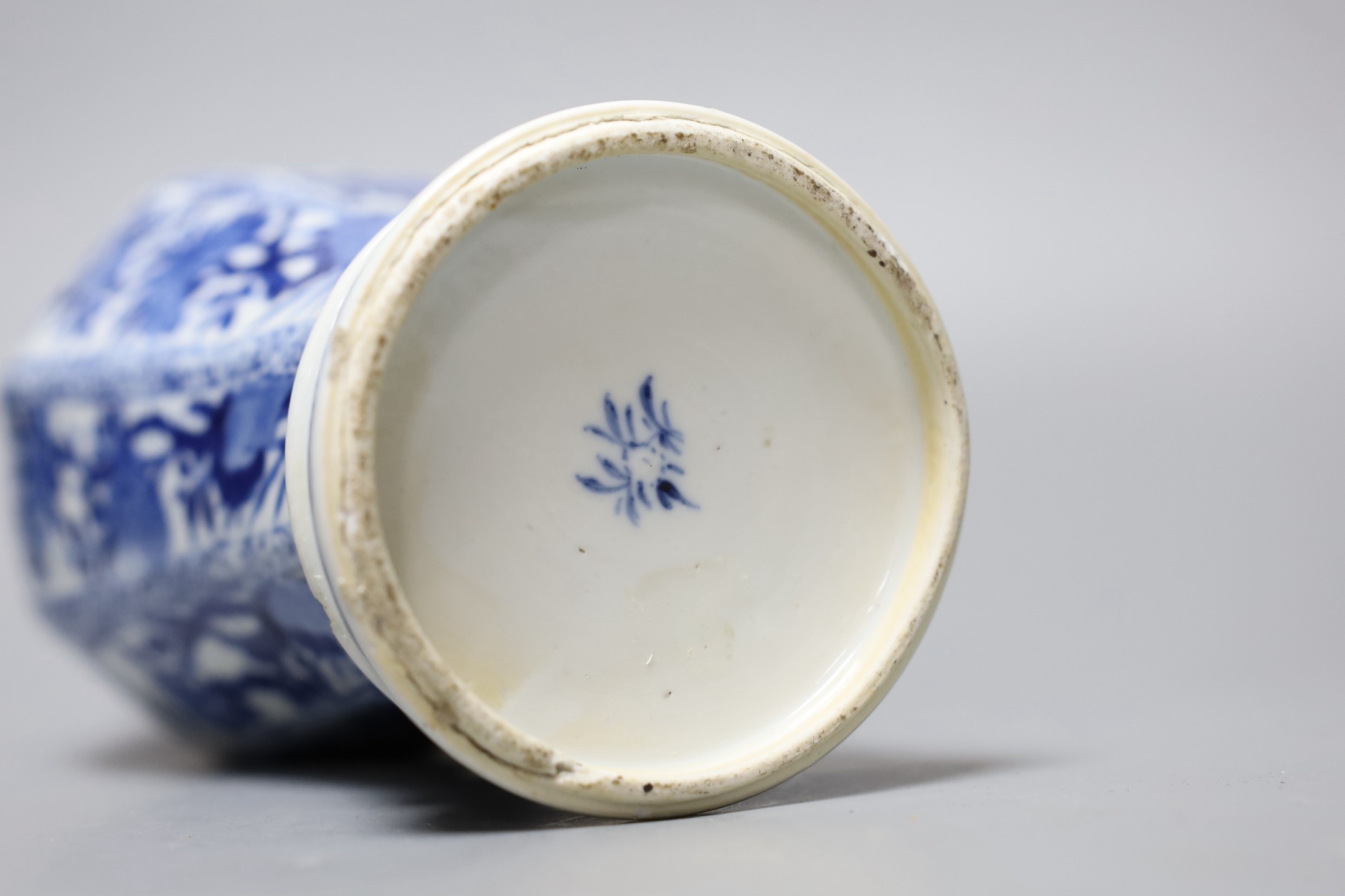 A Chinese blue and white vase, Kangxi period, 23 cms high